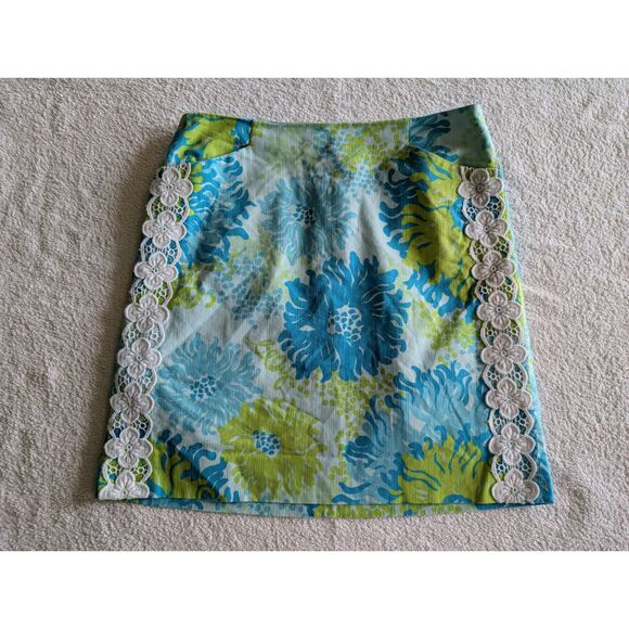 Lilly Pulitzer Dresses & Skirts - Lilly Pulitzer Floral Mini Skirt Cotton Blue Green White Lace Trim 2
